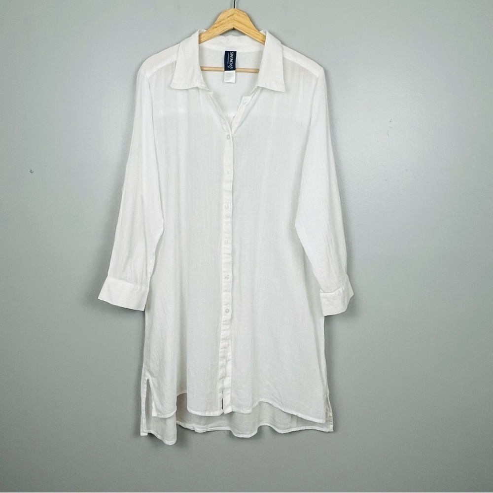 Swimsuits For All Swim 365 white Button-Front roll tab Swim Cover Up, 18/20. - Picture 3 of 11